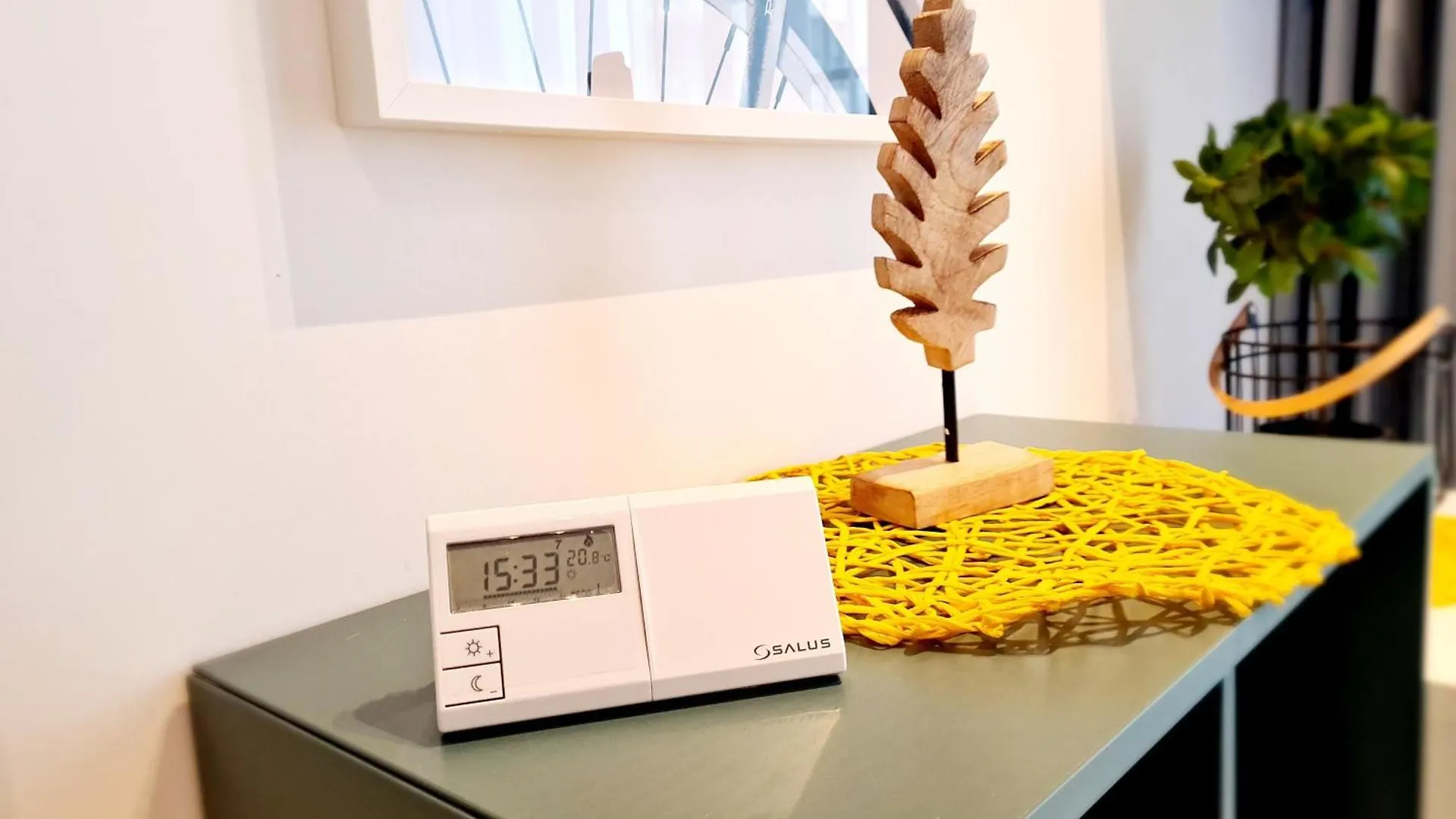Bridge 113 - Studio Apartment With Free Parking & Flexible Check-In, Sector 6 Bucureşti