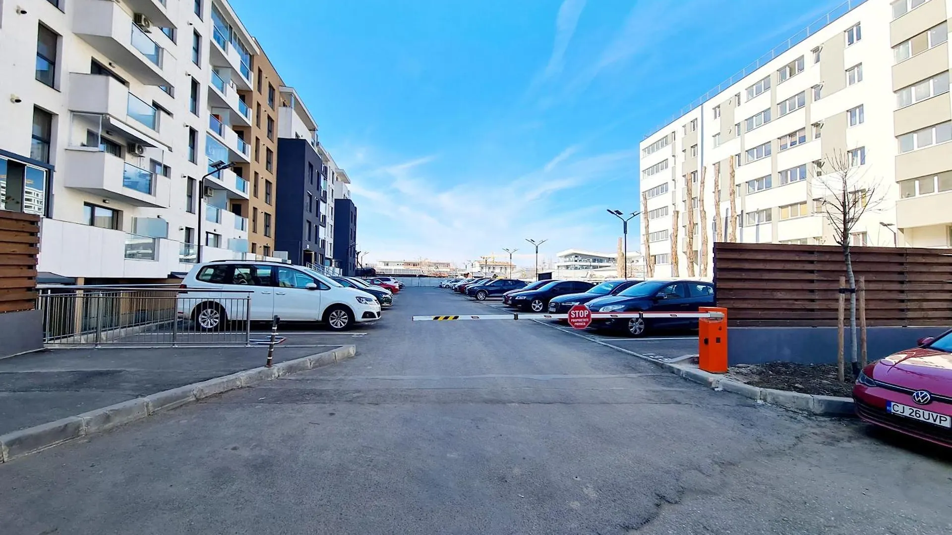 Bridge 113 - Studio Apartment With Free Parking & Flexible Check-In, Sector 6 Bucureşti